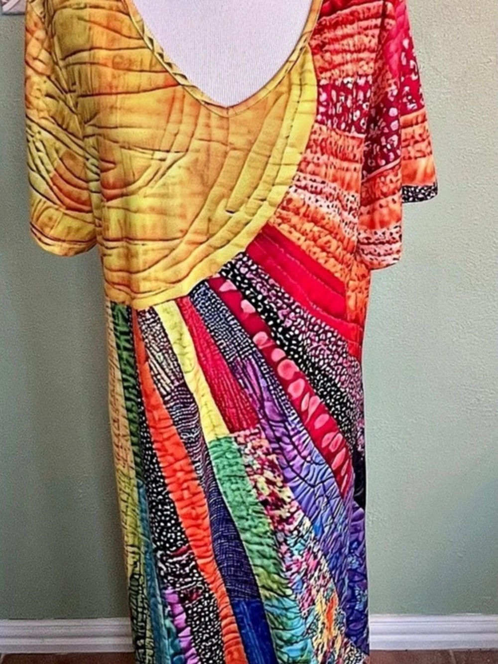 Abstract Maxi Dress in Multicolor Size XL Like New